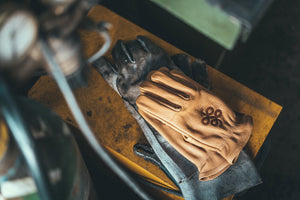 Road Roamer Buffalo Leather Gloves Launch